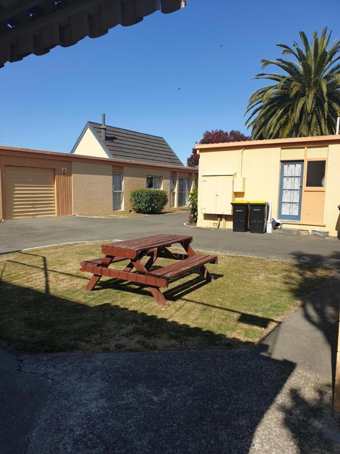 Milton Chalet Motel Nelson Exterior foto